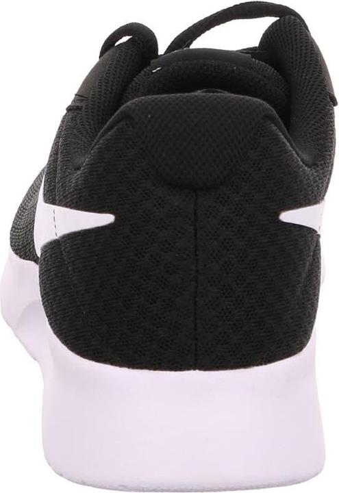 Actual product image Nike Tanjun (41)