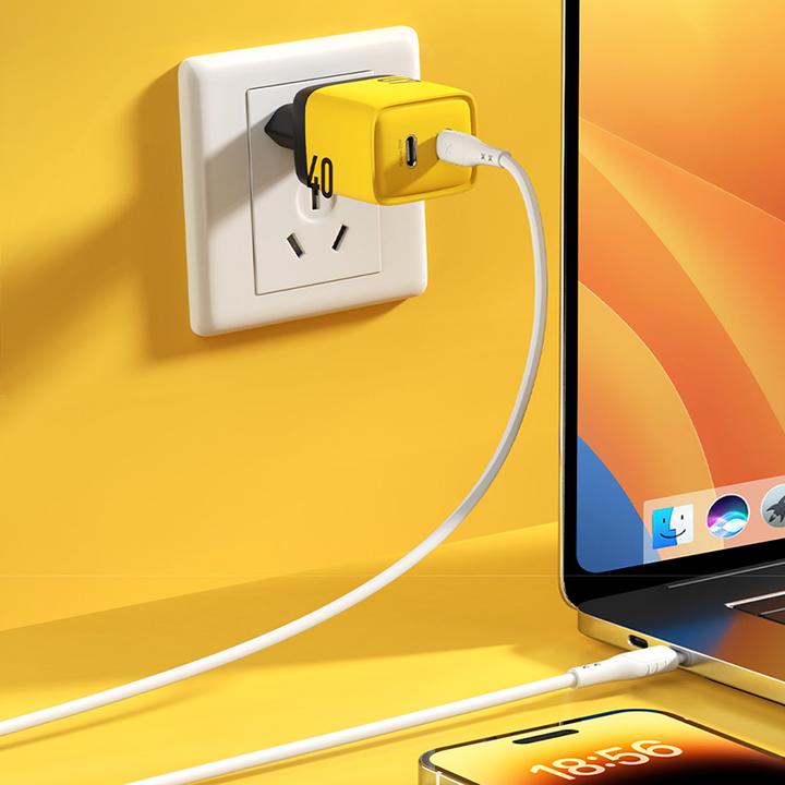 Actual product image Wekome Mains charger 2xUSB-C Super Fast Charger GaN (40 W)