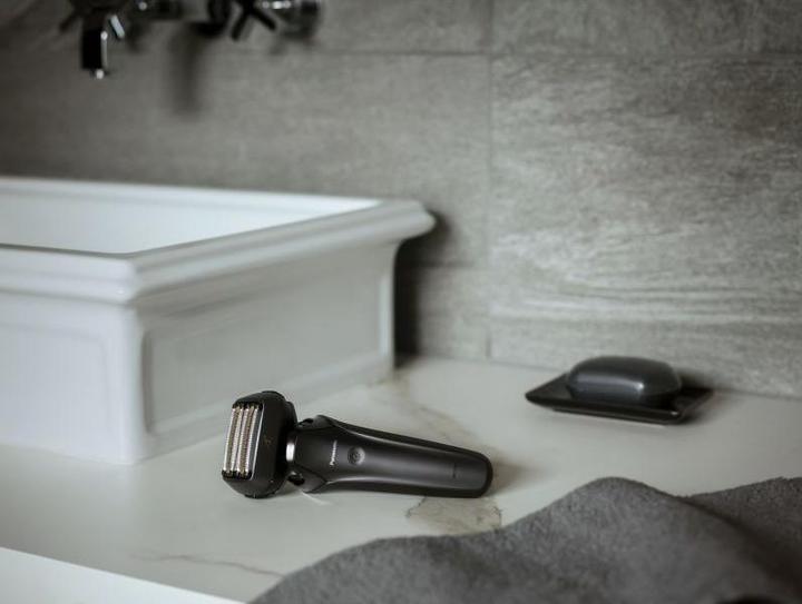 Actual product image Panasonic Series 900+