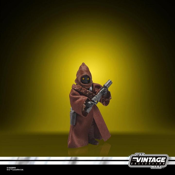 Actual product image Hasbro Star Wars Episode IV Vintage Collection Playset Streets of Mos Eisley with Jawa Action Figure