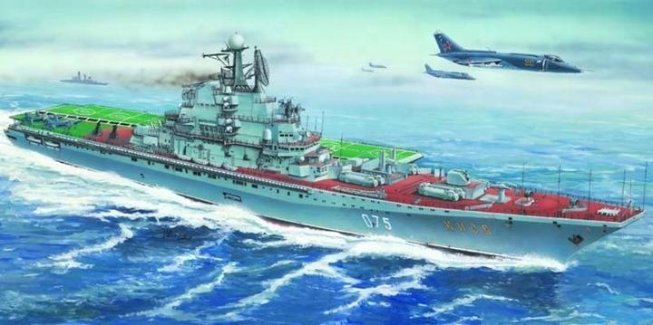 Actual product image Trumpeter Aircraft carrier USSR Kiev/ Minsk