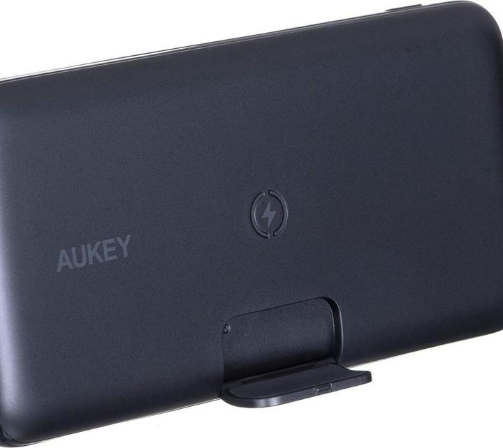 Produktbild Aukey PB-WL02 (10000 mAh, 18 W)