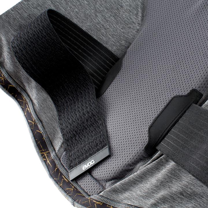 Actual product image Evoc buoyancy aid (L, Back protector, Unique specimen)