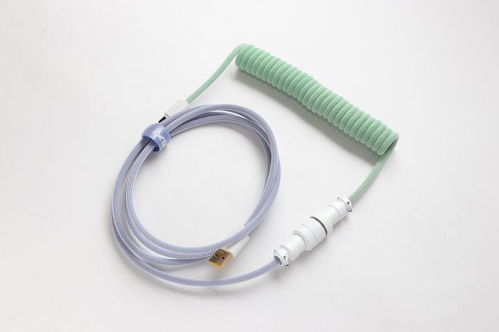 Produktbild Ducky Premicord Iris Spiralkabel, USB Typ C auf Typ A - 1,8m (1.80 m, USB 2.0)