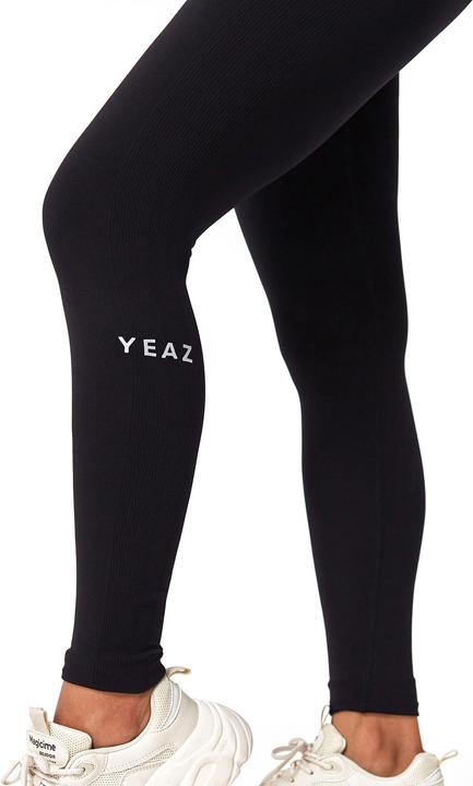 Actual product image Yeaz Charm (M)