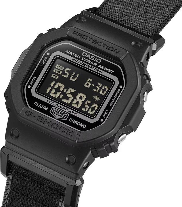 Actual product image G-Shock Casio DW-5600MNC-1ER men's watch (Chronograph, Digital watch)