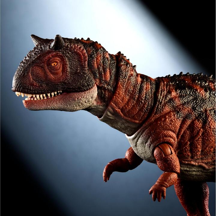 Actual product image Jurassic World Jurassic Wolrd Hammond Collection Carnotaurus