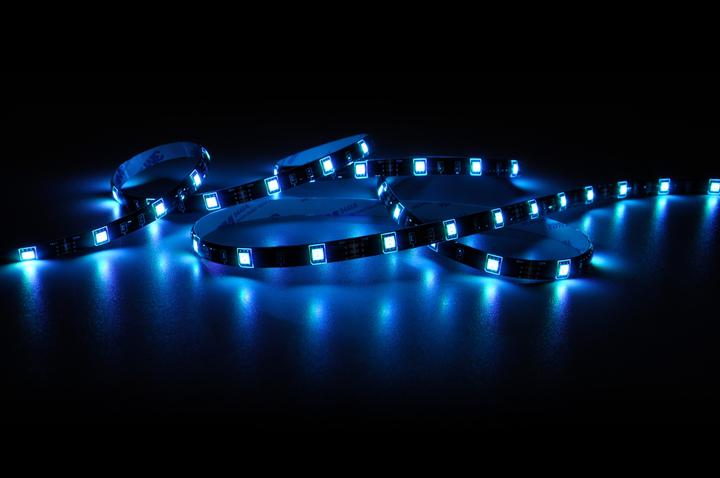 Actual product image Blulaxa LED Strip 50954, 5m, 18W, 150lm, RGB, Fernbedienung, IP44 (RGB, 500 cm, Outdoor)