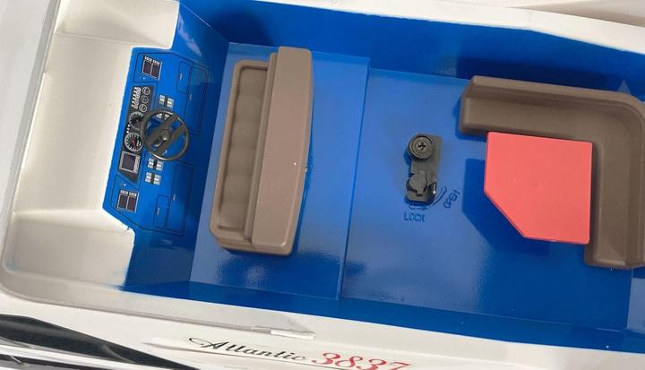 Produktbild Amewi Atlantic L