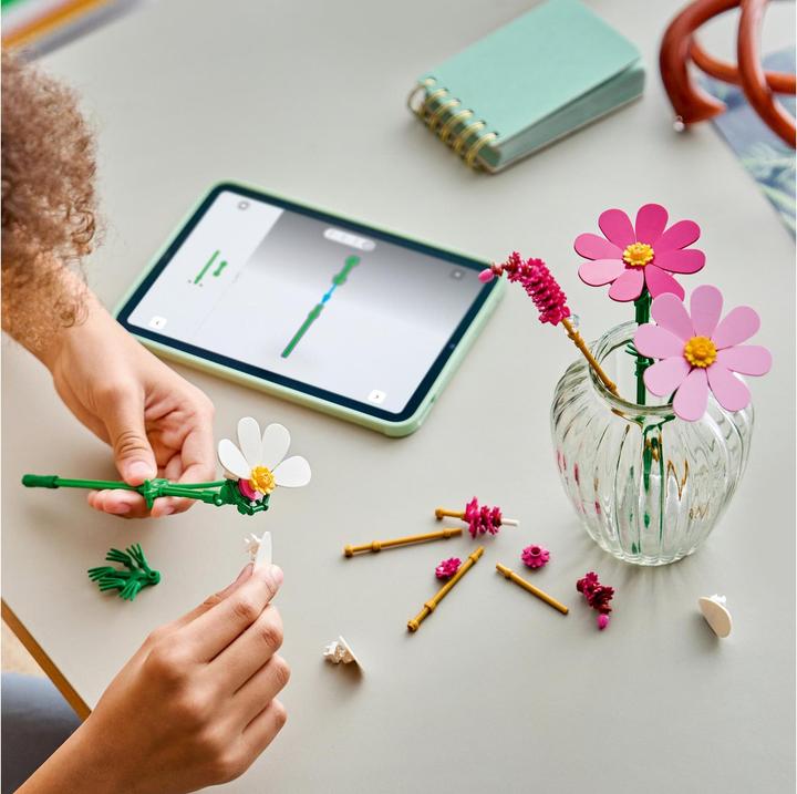 Produktbild LEGO Kosmeen (11514, LEGO Botanicals)