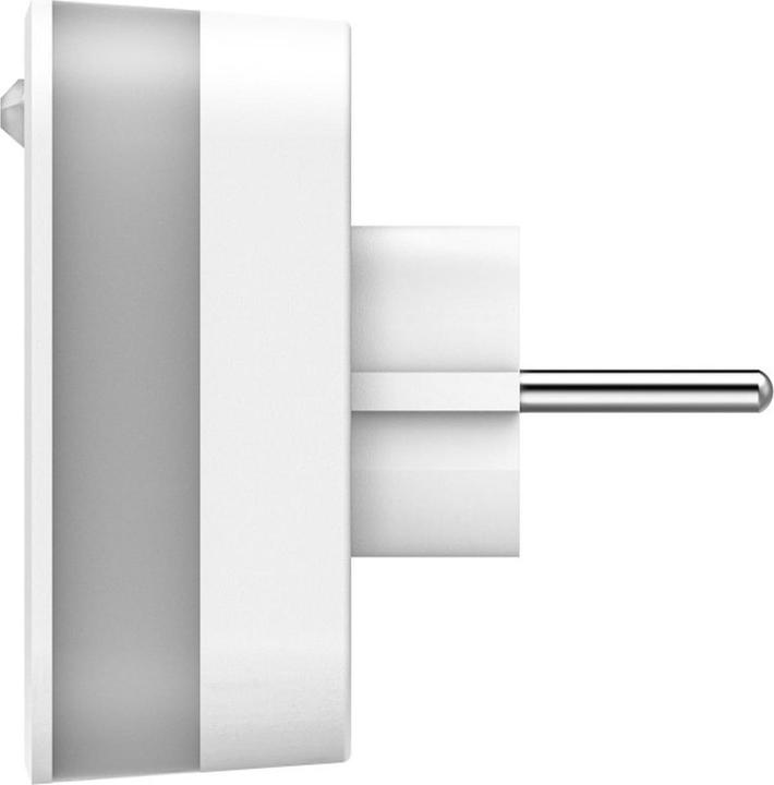 Actual product image Hama LED-Nachtlicht mit Steckdose, 2 USB-Ausgänge, Bewegungsmelder, Lichtsensor