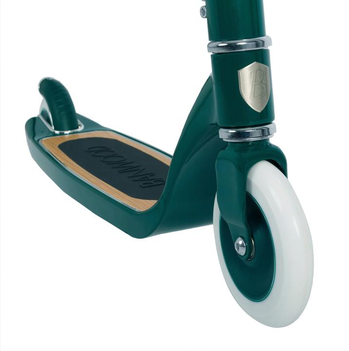 Actual product image Banwood Maxi Scooter Green
