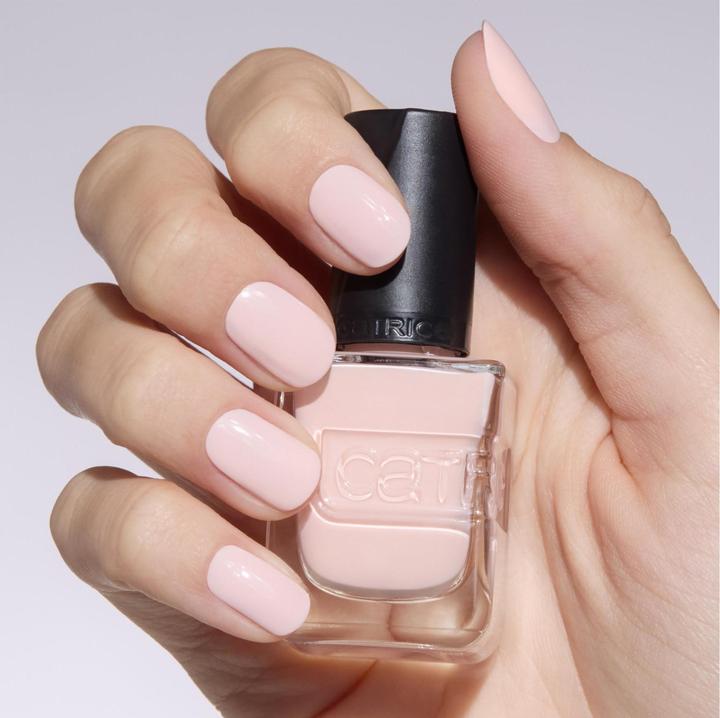 Actual product image Catrice Gel Affair Nail Lacquer No. 004 Pink Long-Lasting (004 Rosy Bowtastic, Gel-Effect Nail Polish)