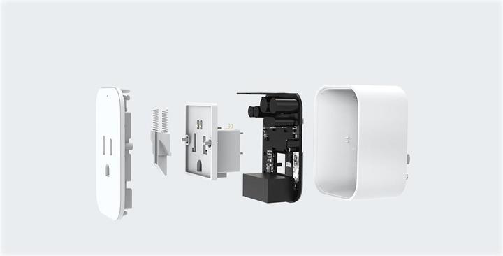 Actual product image Aqara Smart Plug