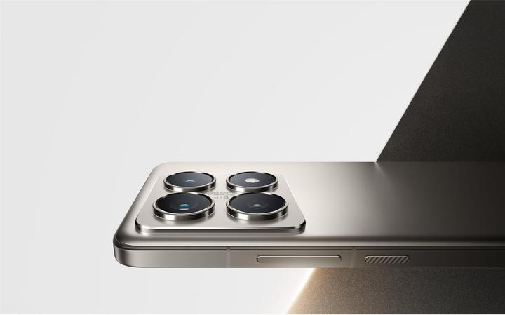 Productafbeelding Xiaomi 14T Pro 12GB/512GB (512 GB, Titaangrijs, 6.67", Dubbele SIM, 5G)