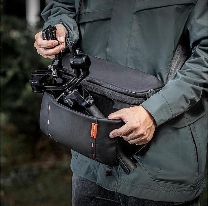 Actual product image Pgytech OneMo Sling (Camera shoulder bag, 11 l)