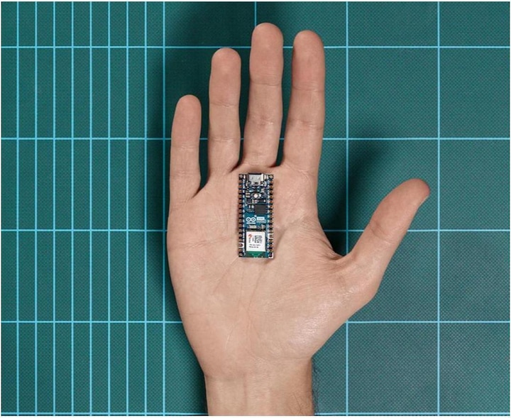 Produktbild Arduino Nano ESP32 with headers