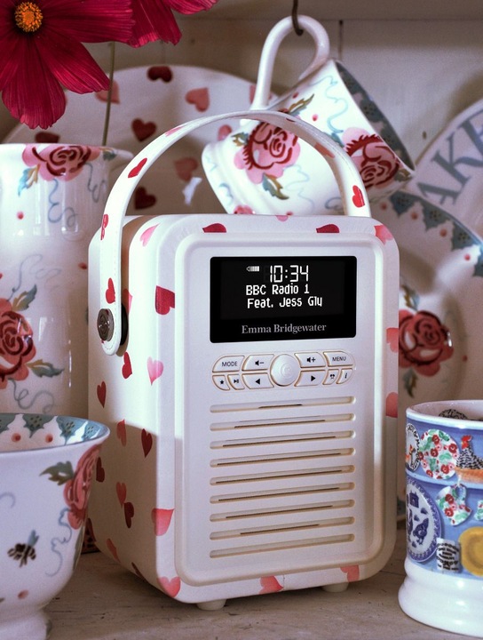Actual product image View Quest Retro Mini (DAB+, Bluetooth)