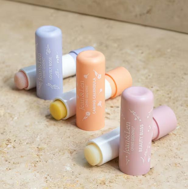 Actual product image Jean & Len Lovely Rose (Lip balm, Lip Care Stick, 4.70 g)