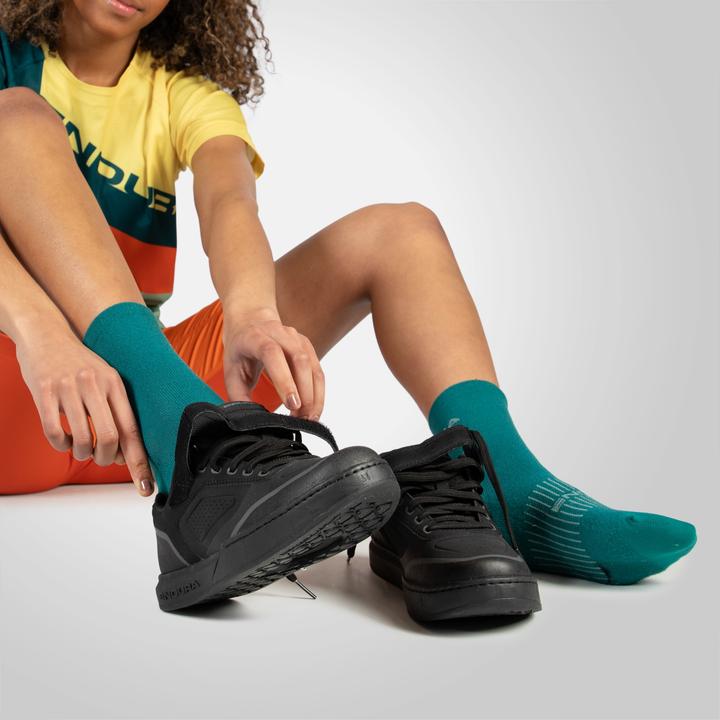 Actual product image Endura Ladies Coolmax® Race socks (three-pack) (One size)