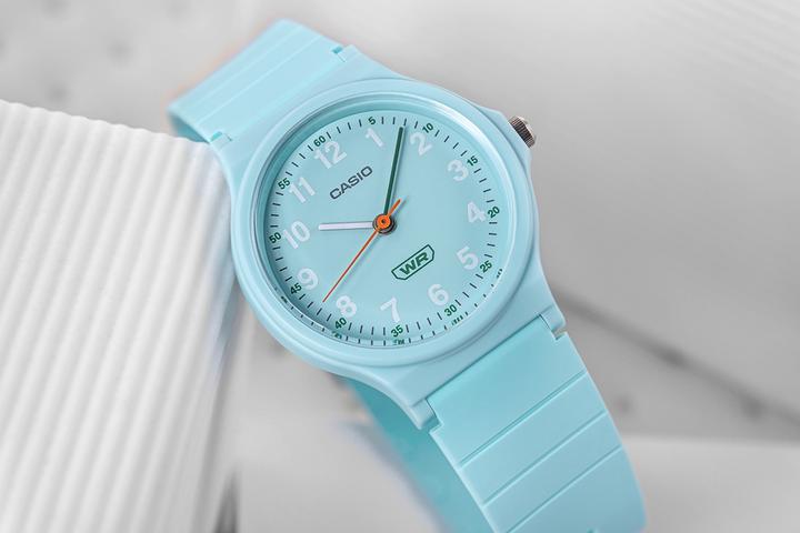 Actual product image Casio Children's watch LQ-24B-2BDF + BOX