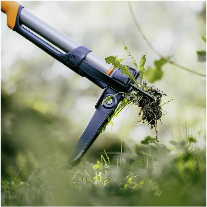 Actual product image Fiskars Weed cutter X-series