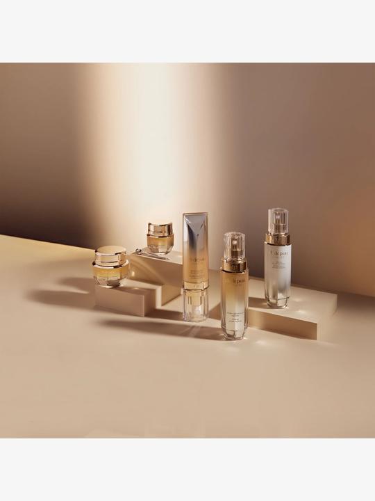 Actual product image Clé De Peau Vitality-Enhancing Eye Mask Supreme (Eye patches, 90 ml)
