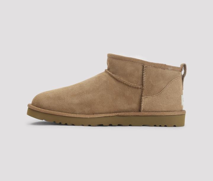 Actual product image Ugg Classic ultra mini (43)