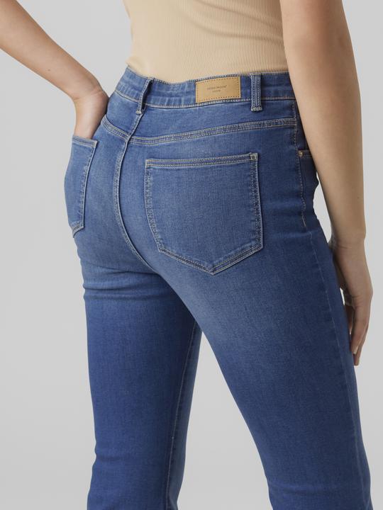 Actual product image Vero Moda VMSELINA Hohe Taille Ausgestellt Jeans Ausgestellt (30)