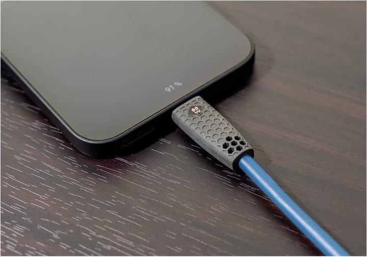 Produktbild Oehlbach USB-Kabel USB-A Stecker, USB-C® Stecker 3 m Petrol Geflechtschirm D1C (3 m, USB 3.0, 60 W)