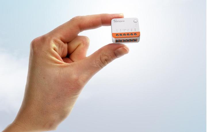 Produktbild Sonoff WLAN-Lichtaktor MINIR4 (Schaltaktor)