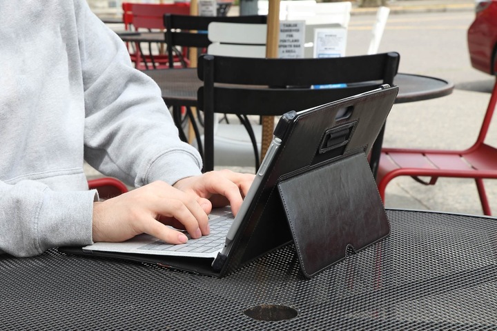 Produktbild Maroo Leather folio for Surface Pro (Surface Pro 6, Surface Pro 3, Surface Pro 4, Surface Pro 5)