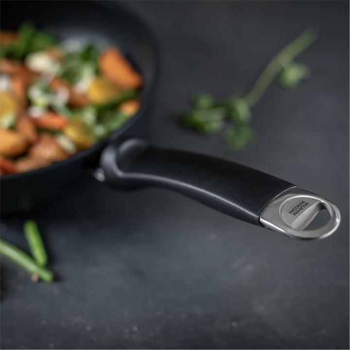 Actual product image Kuhn Rikon Titanio Star frying pan (24 cm, Frying pan, Aluminium)
