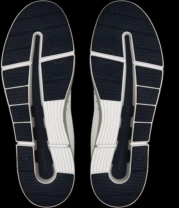 Actual product image On Running The Roger (46)