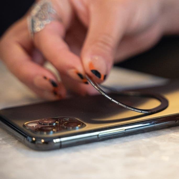 Produktbild mophie SNAP+ Powerstation Stand (10000 mAh, 7.50 W, 37 Wh)