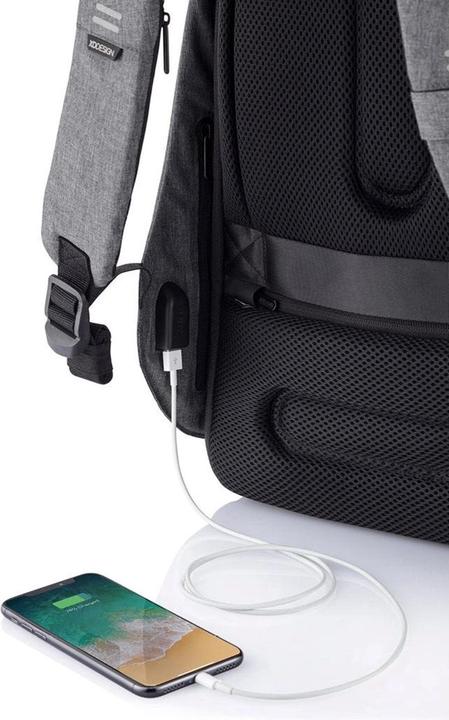 Actual product image XD Design Bobby Hero (18 l)