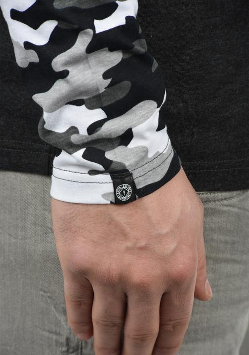 Actual product image Solid Cajus Men's Camouflage Long Sleeve T-Shirt Top With Crew Neck Made Of 100% Cotton With Pattern (L)