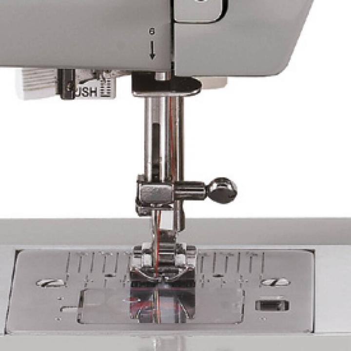 Actual product image Singer Heavy Duty 4423