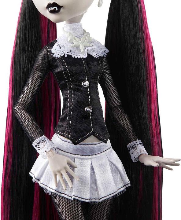 Actual product image Monster High B&W Draculaura Puppe