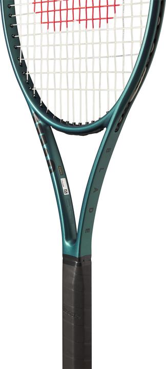 Actual product image Wilson Blade 98 18x20 V9.0 tennis racket (3, 305 g)