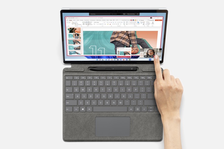 Produktbild Microsoft Surface Pro 8 LTE for business (13", Intel Core i5-1145G7, 8 GB, 128 GB, Ohne Tastaturlayout)