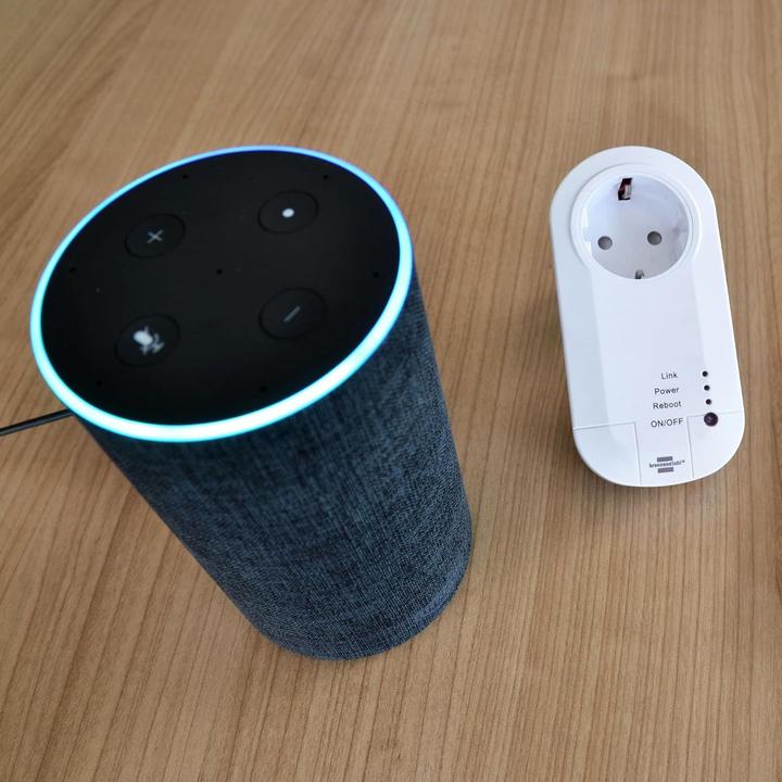 Produktbild Brennenstuhl Wi-Fi Steckdose