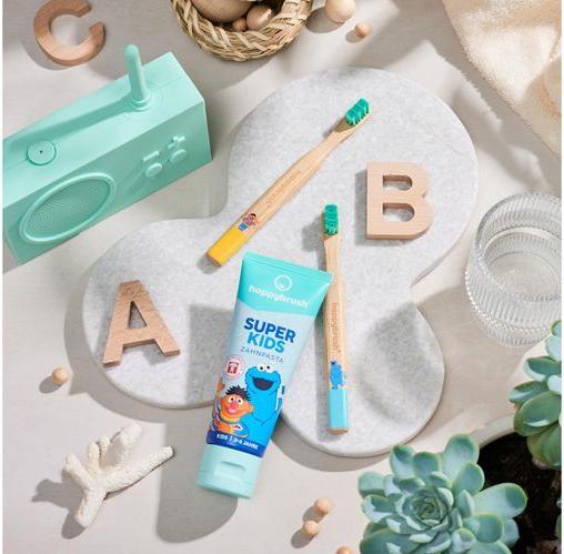 Actual product image happybrush Bamboo Sesame Street Soft manual toothbrush (Soft, 2 x)