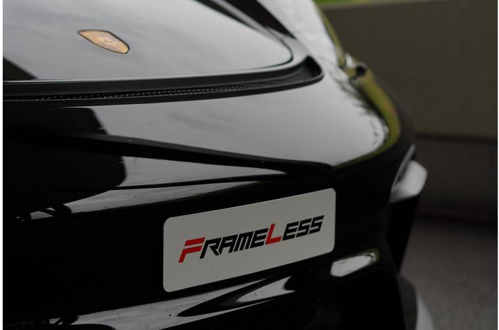 Produktbild Frameless Nummerrahmen (Front + Heck, Langformat)