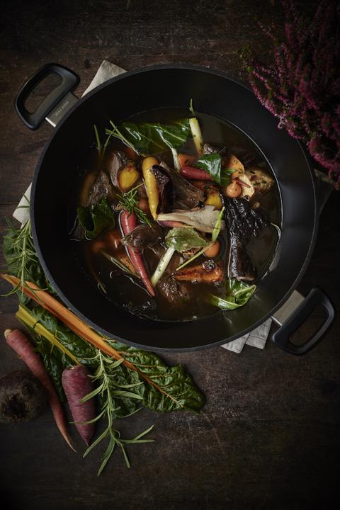 Produktbild Scanpan Bratentopf CLASSIC Ø 32 cm mit Deckel - Induktion (Bräter + Schmortopf, Aluminium, 32 x 16 cm)