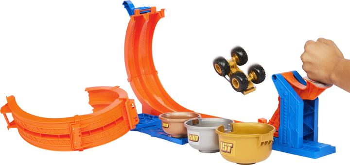 Actual product image Hot Wheels Monster Trucks 2-in-1 Loop & Flip Challenge
