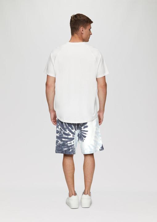 Produktbild s.Oliver Hose Sweat-Shorts mit Batikmuster (L)