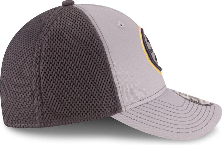 Actual product image New Era 39Thirty Stretch Mesh Cap - Pittsburgh Steelers - M/ (M/L)