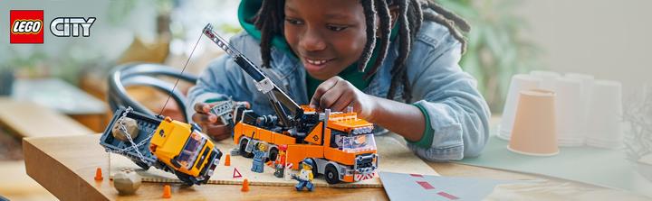 Produktbild LEGO Schwerlast-Abschleppwagen mit Kran (LEGO City)