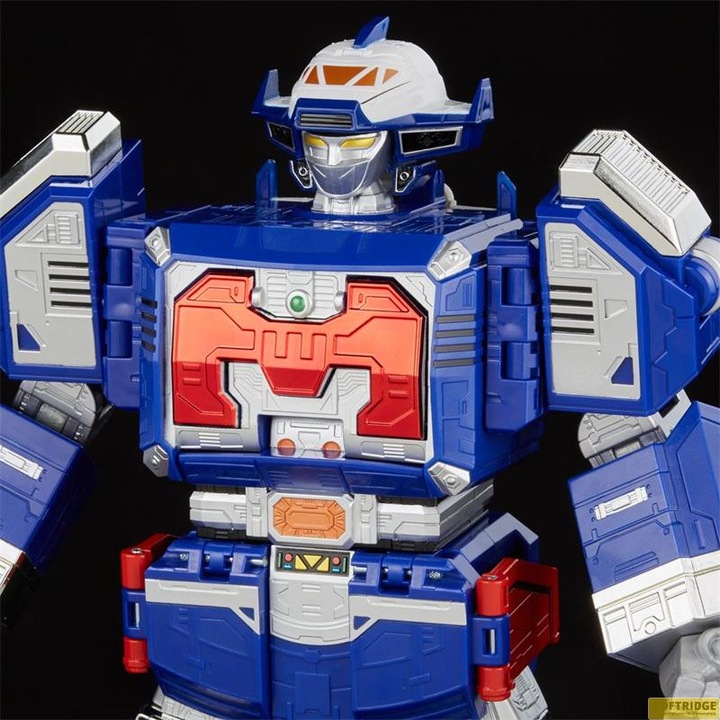 Actual product image Hasbro Power Rangers Lightning Collection Zord Ascension Project figurine In Space Astro Megazord 37 cm